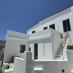 Апартаменты My Secret Mojo 1 Serifos Town