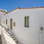 Апартаменты My Secret Mojo 1 Serifos Town