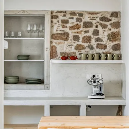 My Secret Mojo 1 شقة