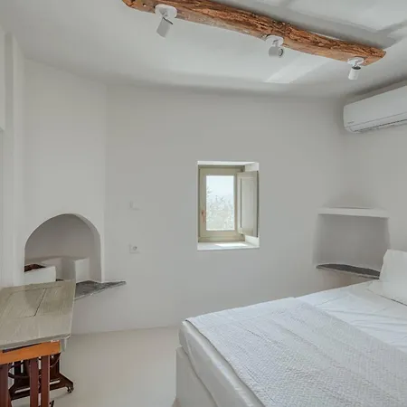 My Secret Mojo 1 Apartment *