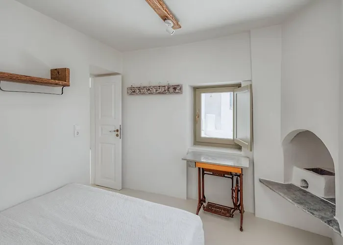 My Secret Mojo 1 Serifos Town