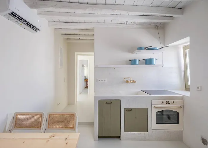 My Secret Mojo 1 Serifos Town